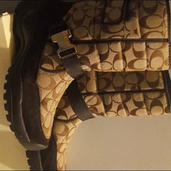 Authentic Coach Boots W/ Buckle Leatherware Sz 8.5 - Picture 2 of 3